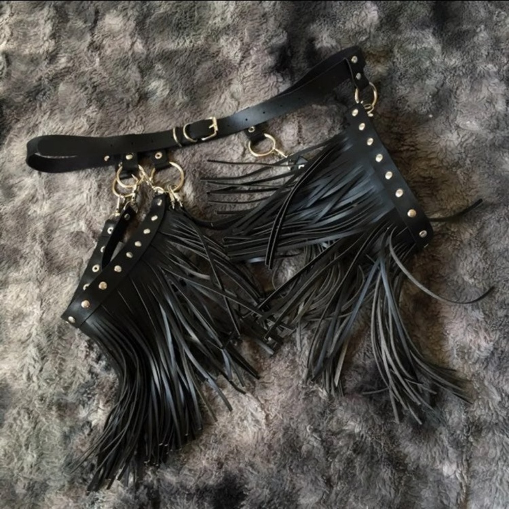 BESTSELLER🌟On The Fringe Vegan Leather Belt - Picture 7 of 8